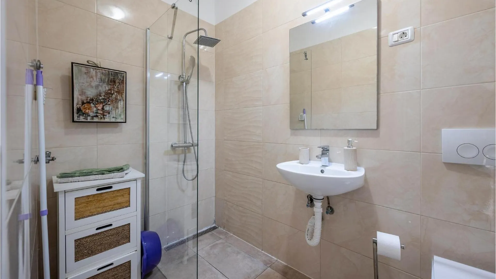 Gorgeous Apartment In Pula With Wifi